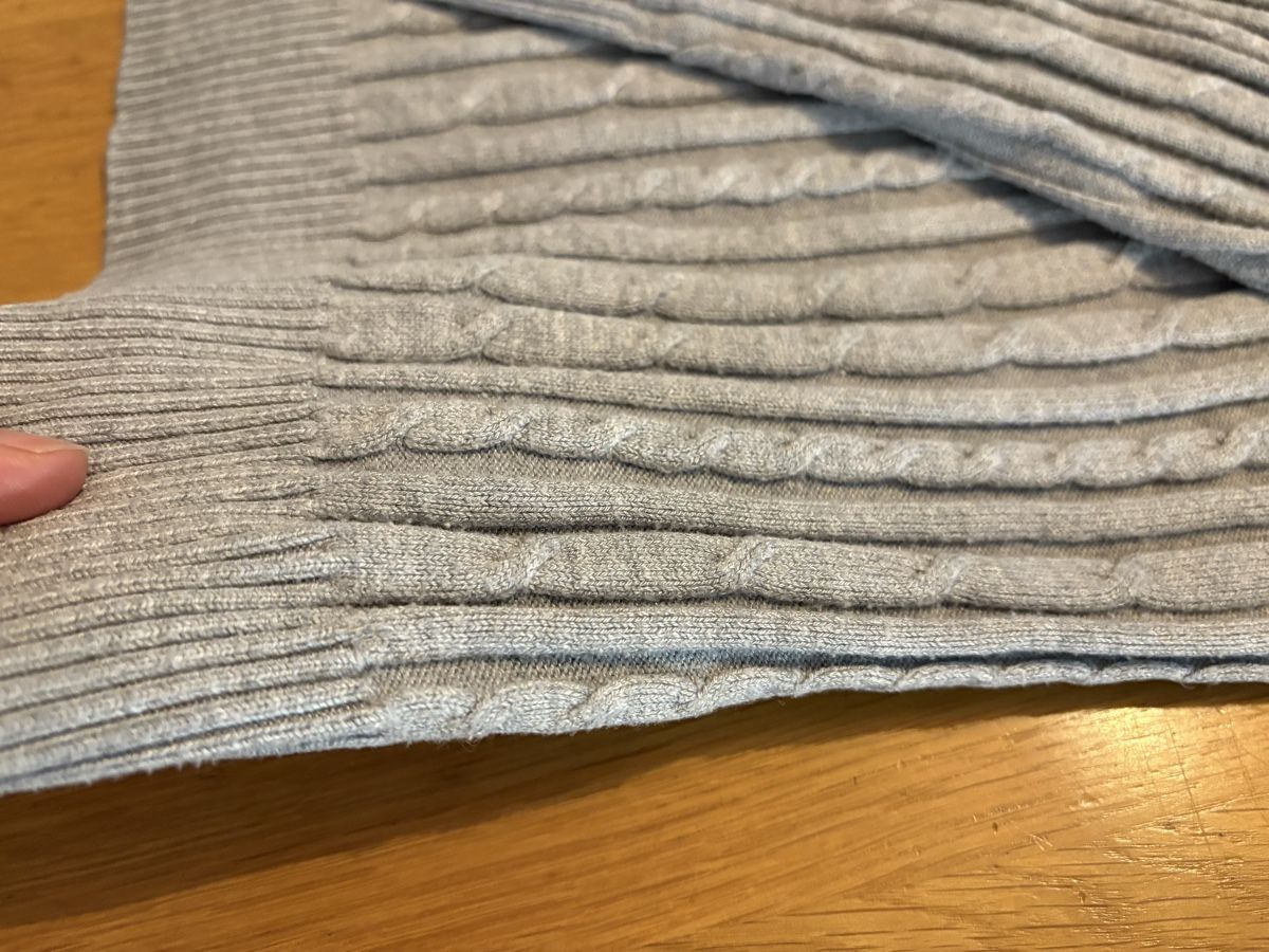 Maglioni & Felpe: KappAhl pulle taille S/M – Usato da Attalens venduto da Skorpionica 3