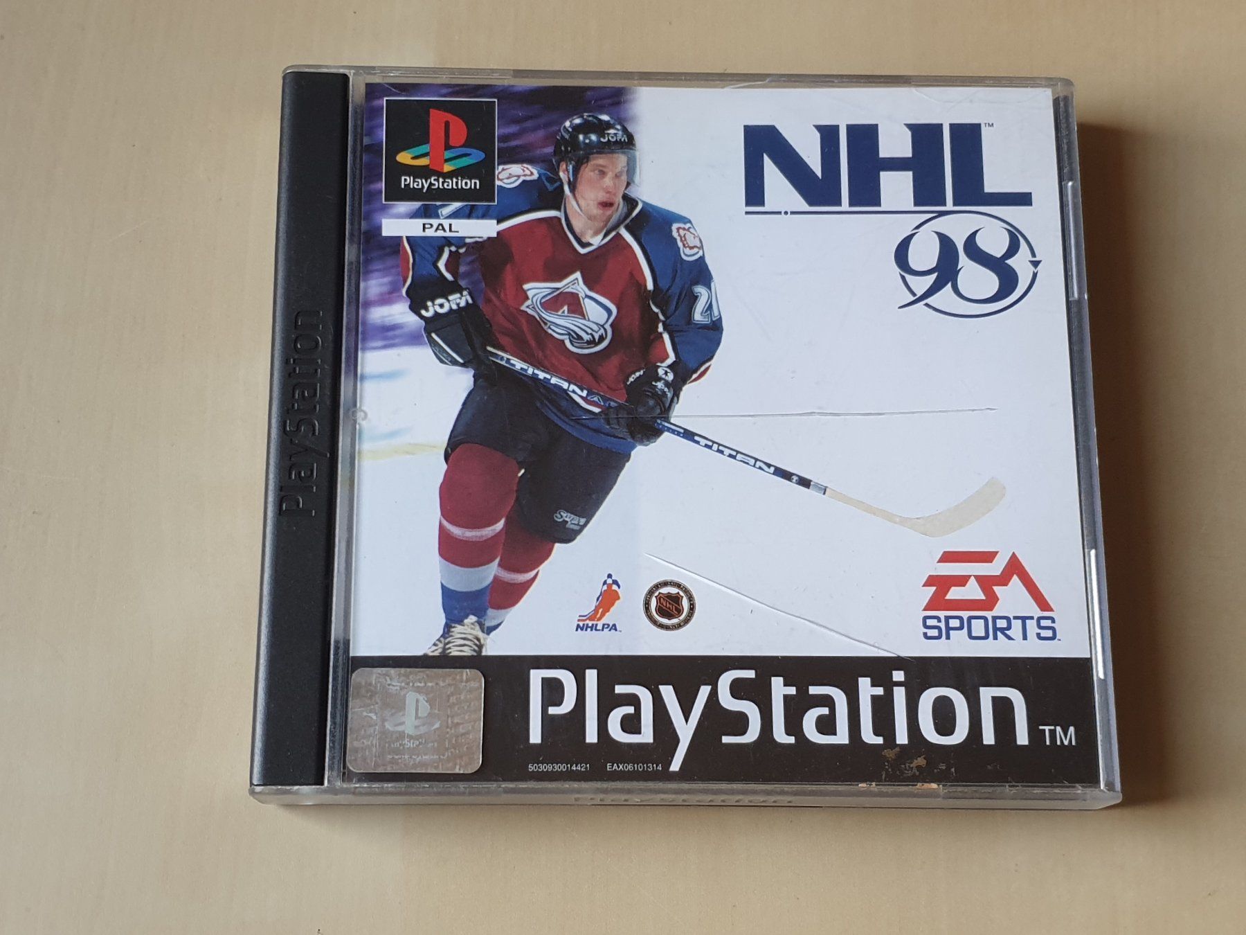Sony Giochi: NHL 98 – Usato da Stansstad venduto da collectorsshop