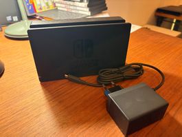 Nintendo Switch Dock mit Netzteil gebraucht