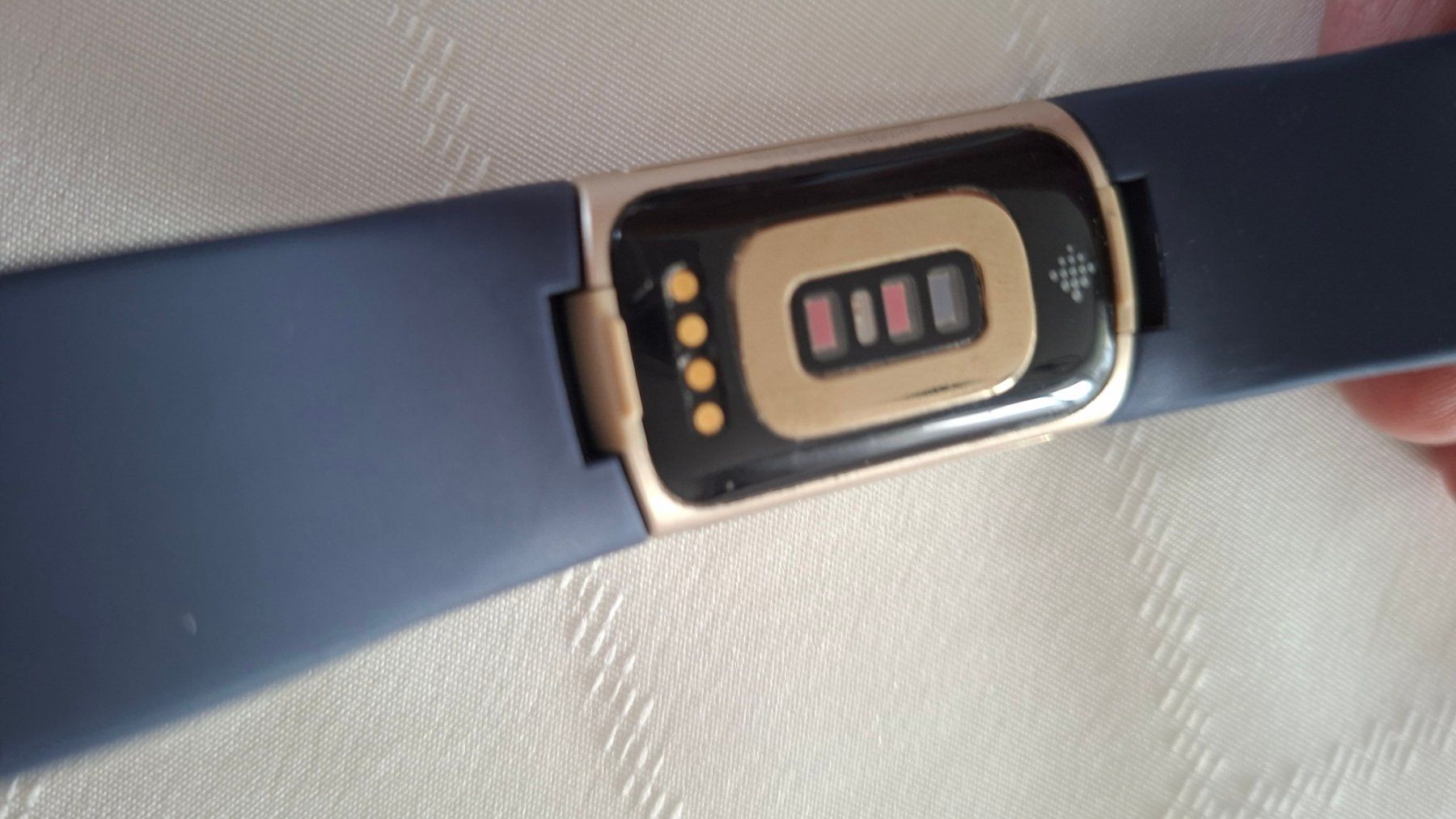 Fitbit Smartwatch: Fitbit Charge 5 – Usato da Rotkreuz venduto da Zug61 3