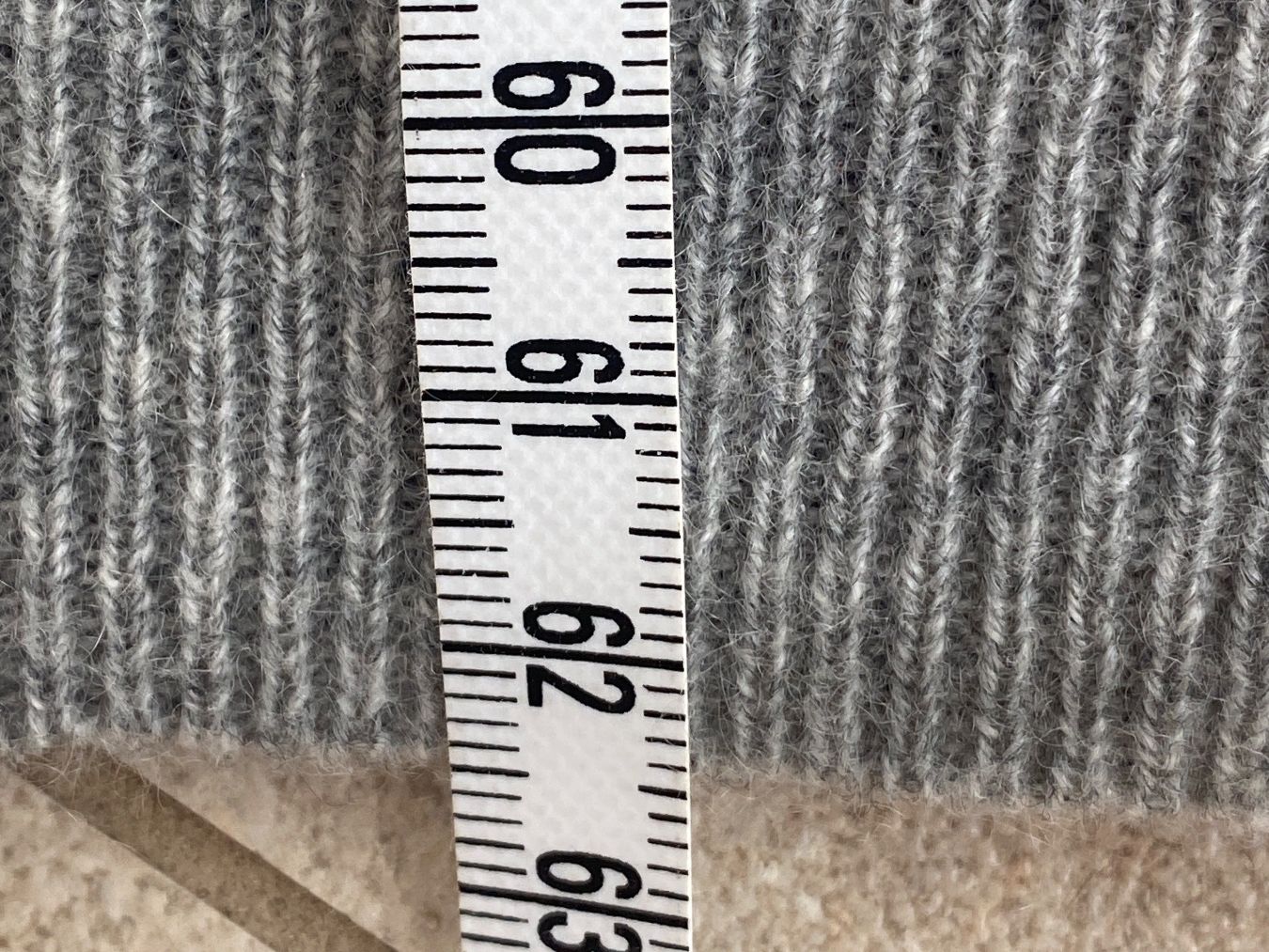 Maglioni & Felpe: Berenice Cashmere Merino Pullover mit Silber Herz – Usato da Allschwil venduto da Rosenfee 3