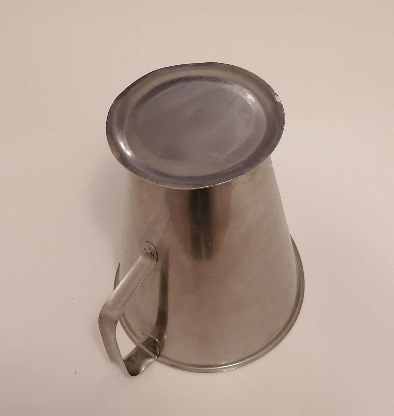 Contenitori & Simili: Edelstahl Krug 2 l – Usato da Schwarzenegg venduto da musi09 4