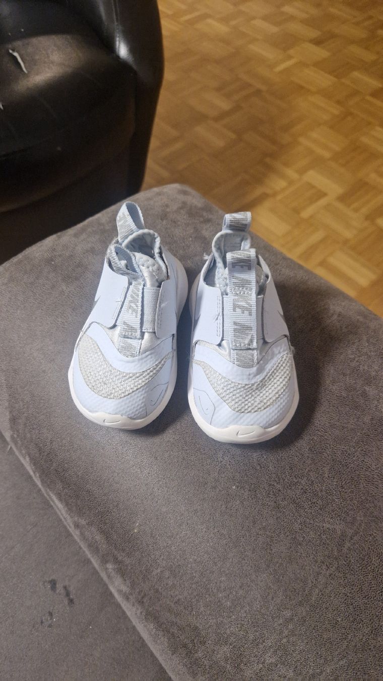 Nike Scarpe per ragazzi: Nike Lauflernschuhe – Usato da Dietikon venduto da matej069 1