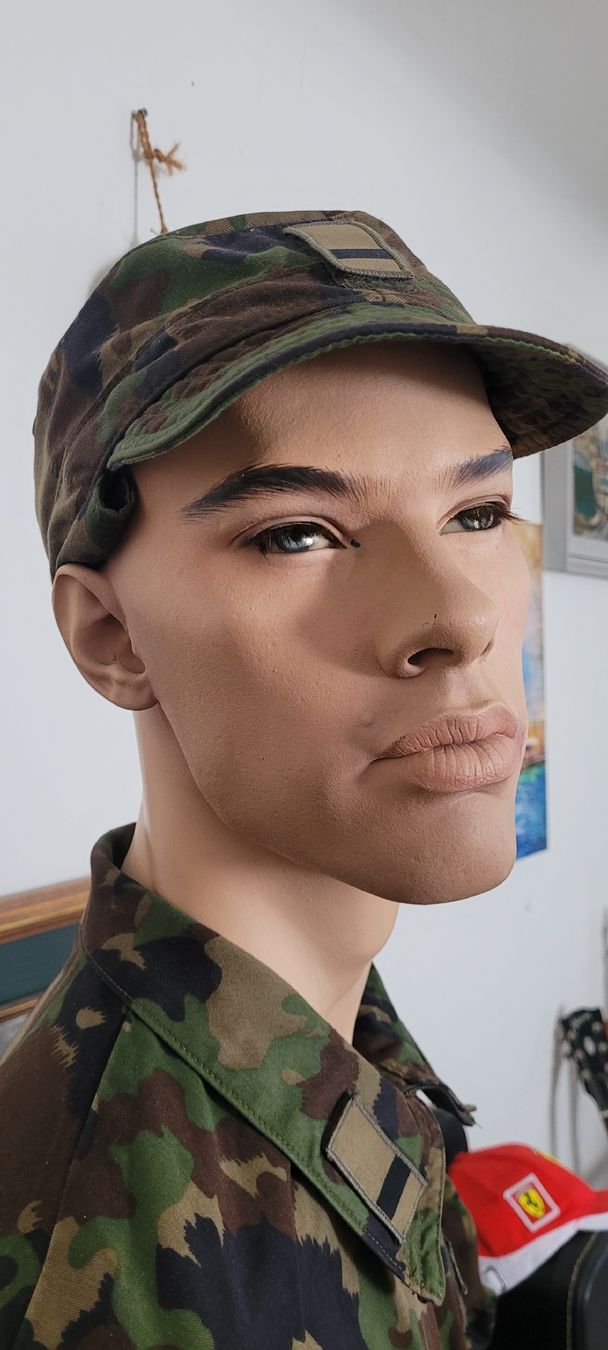 Schweizer Armee Uniformi: Schweizer Armee Uniform Set Tarnung  guter Zustand. – Nuovo (secondo la descrizione) da Basel venduto da m_schwarz 1