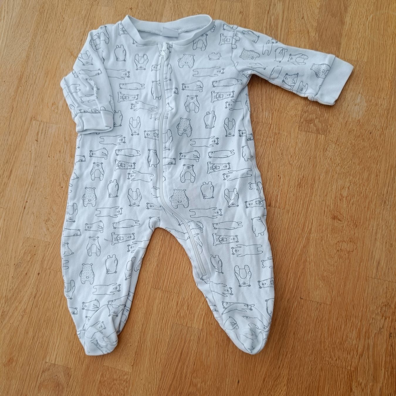Pyjamas & Ähnliches: Pyjama Grösse 62 – Gebraucht aus Jaberg von urig17.