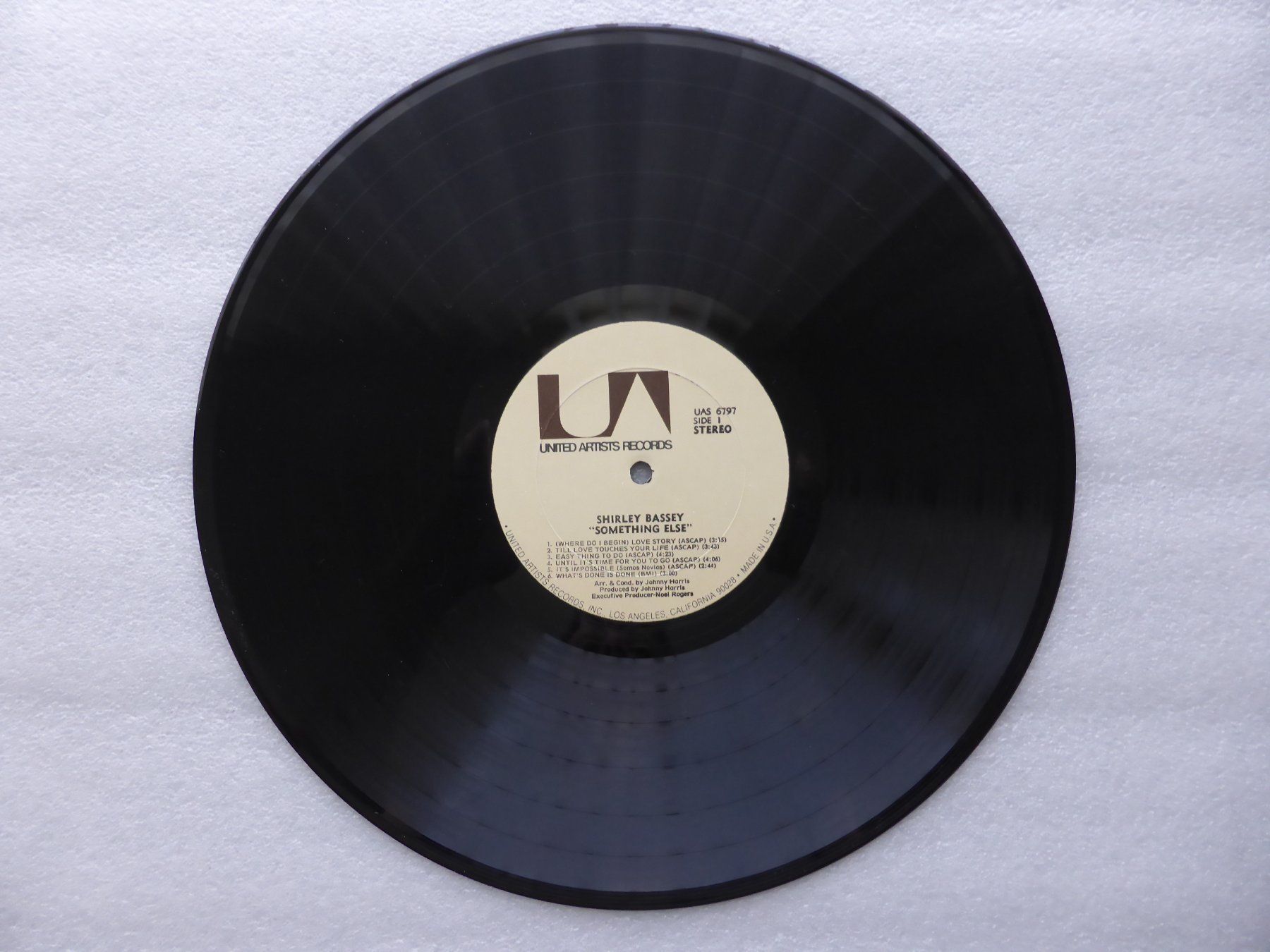 Dischi in vinile: VINYL  LP  SHIRLEY BASSEY – Usato da Küssnacht am Rigi venduto da Sunnestrahl 1
