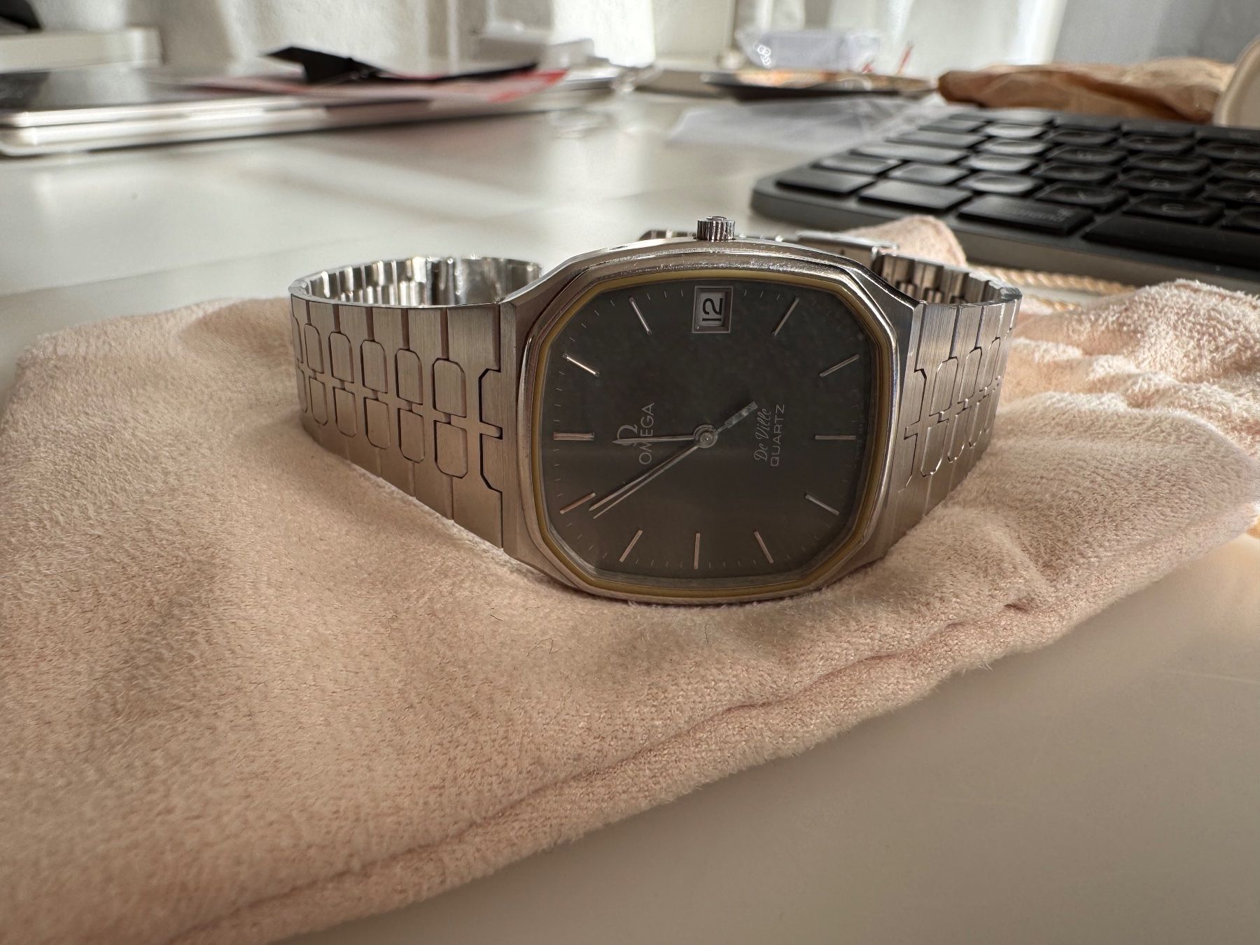 Omega Orologi: OMEGA Ausgezeichneter Zustand – Nuovo (secondo la descrizione) da Bern venduto da Javero 8