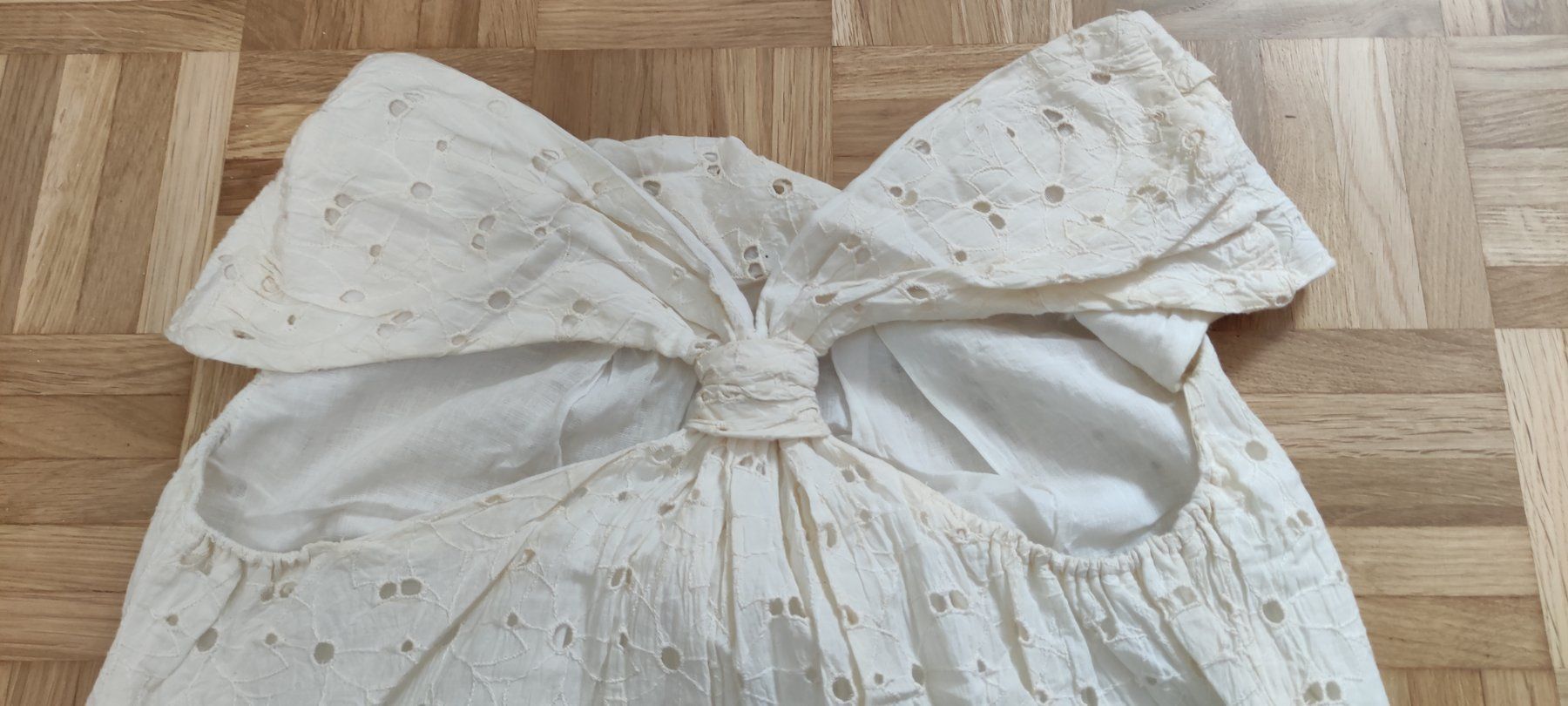 Vestiti: Neu Spitzenkleid – Nuovo (secondo la descrizione) da Rüti ZH venduto da Happynong 3