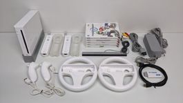 Nintendo Wii mit diversem Zubehör und 5 Spielen (HDMI)