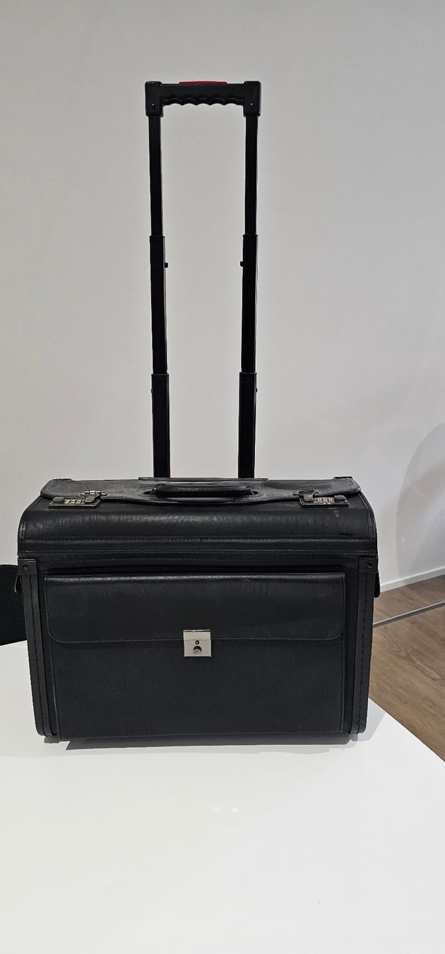 Valises de voyage: Pilotenkoffer – D'occasion à Steinhausen par Mrmoet
