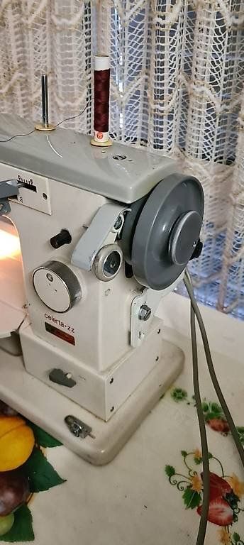 Phoenix Macchine da cucire: Anker Phoenix celerta 72 Nähmaschine – Difettoso da Bern venduto da KavIndustries 2