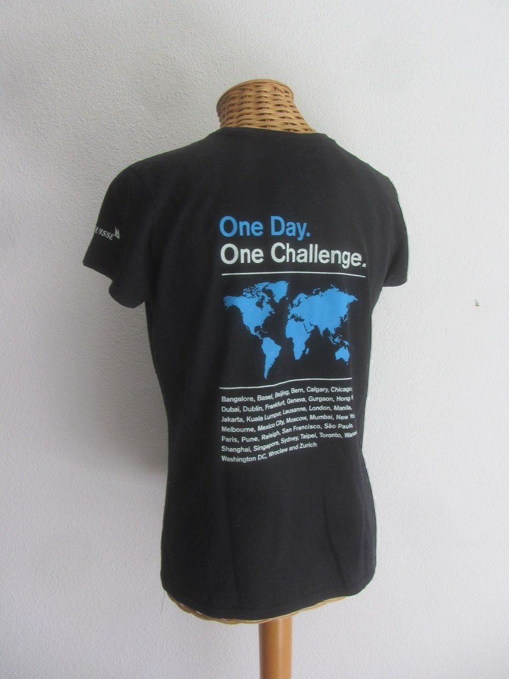 T-Shirts: Fitness T-Shirt schwarz - M – Gebraucht aus Zürich von Diazaio 1