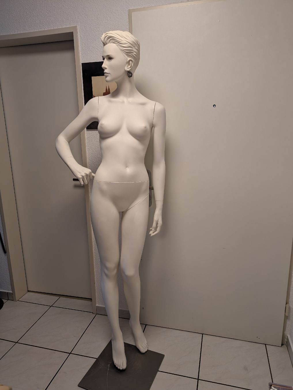 Altro in Decorazioni & Accessori: Schaufenster Puppe weiss  – Usato da Oftringen venduto da pammap 1