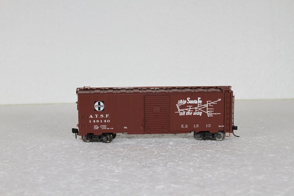 Wagon Trix 24902-15 HO RP25 - Boxcar Northern Pacific - Époque 4 - Neuf