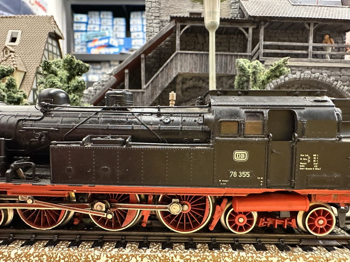 Märklin Modellini di ferrovie: Märklin 3106 DB BR 78 355 – Usato da Lupsingen venduto da New-Haven 1