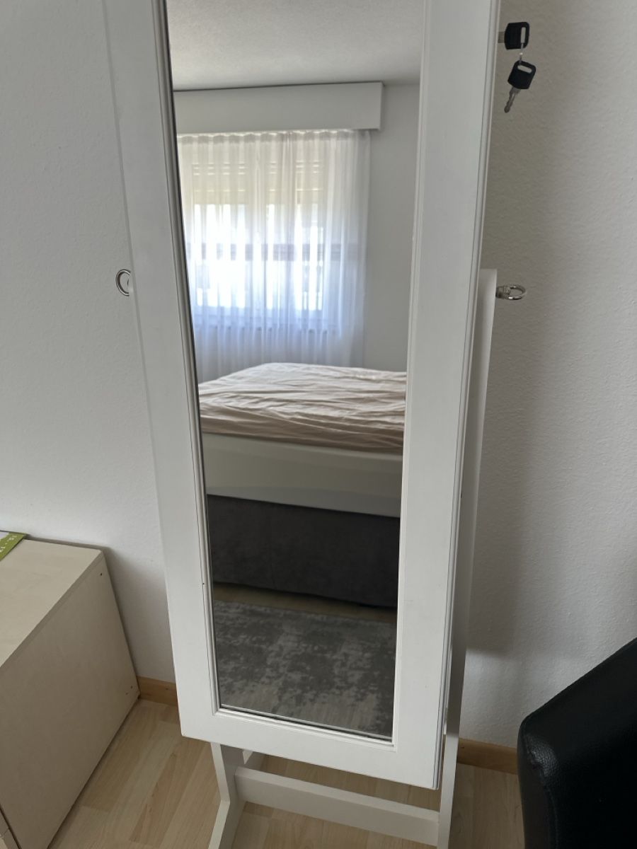 Spiegelschränke: Schmuckschrank – Gebraucht aus Belp von uri_5pp5