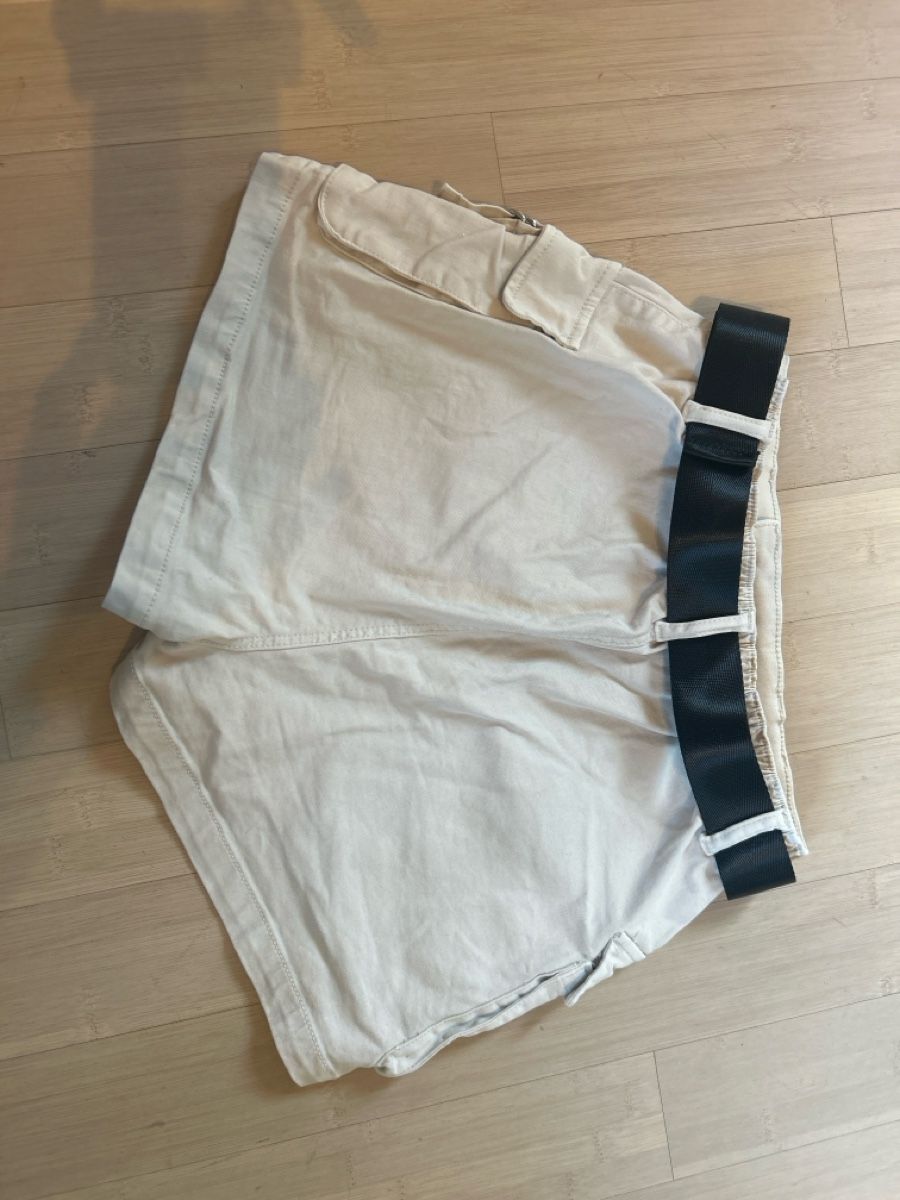 Tally Weijl Jeans: Kurze Cargo Jeans – Usato da Benken ZH venduto da Schaf108 1