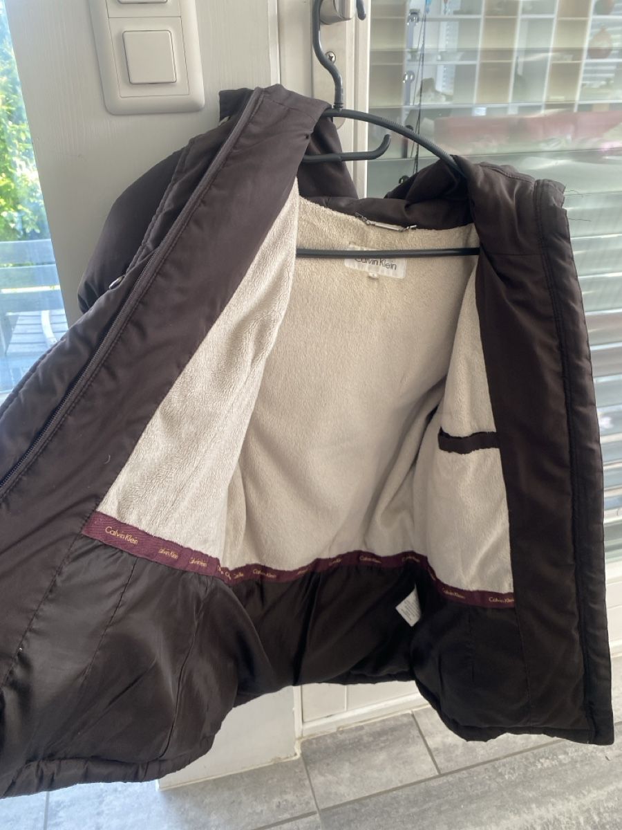 Calvin Klein Giacche: Calvin Klein Frauenjacke – Usato da Sargans venduto da Nikelmaker 1