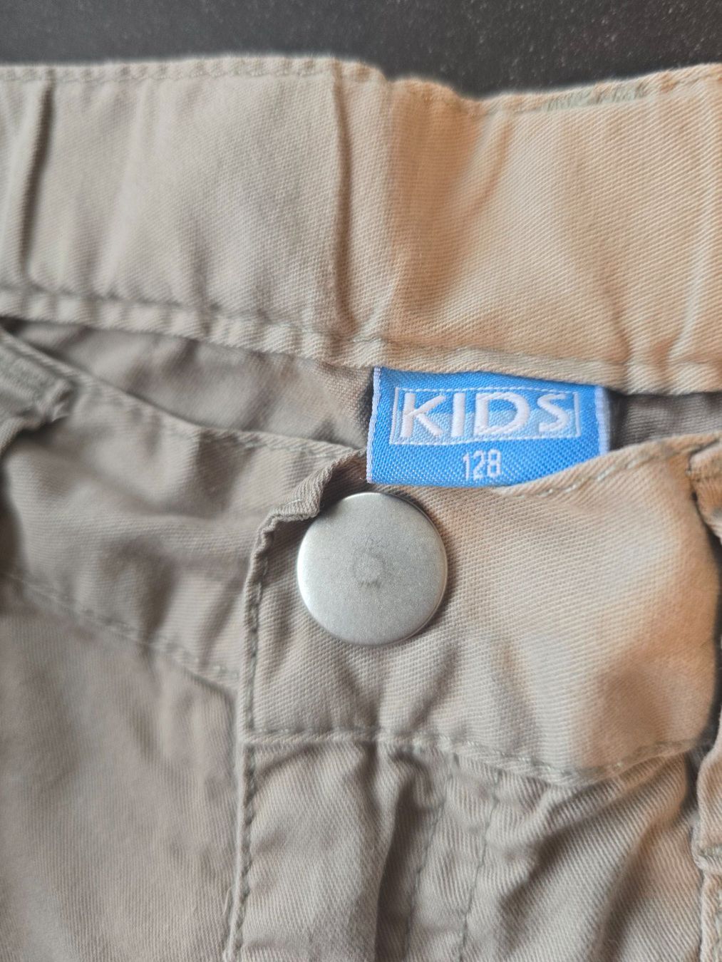 Pantalons: Coole Sommer-Hose, gr, Gr.128 – D'occasion à Unterentfelden par Panda-87 5