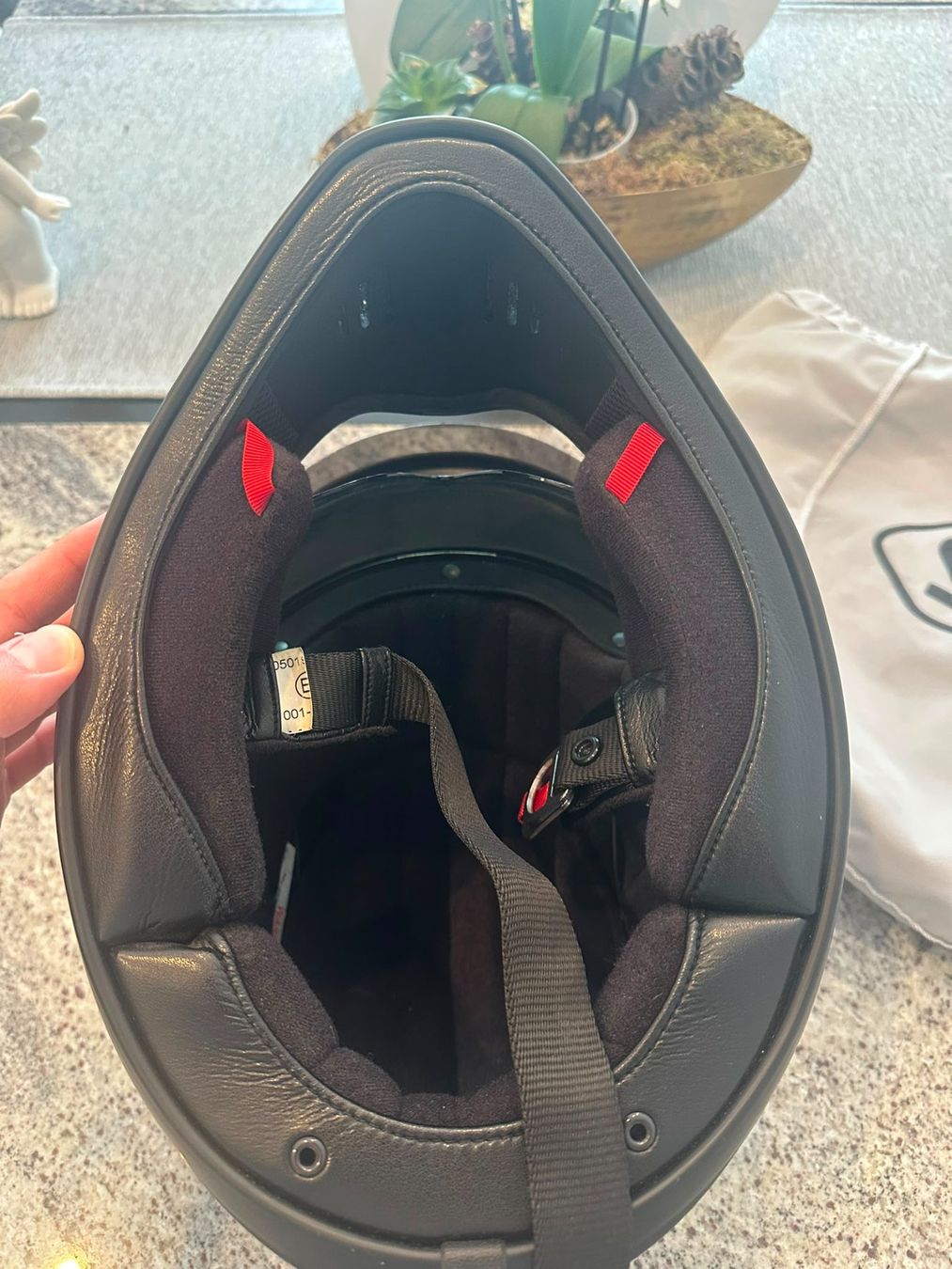 Caschi & visiere: Shoei Ex Zero Motorradhelm Black | Mit Helmsack – Usato da Würenlingen venduto da sil_66xg 4