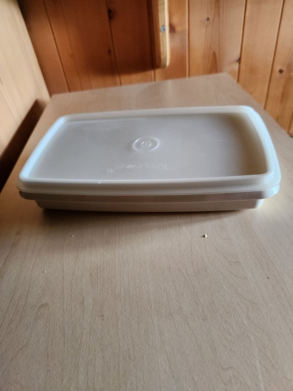 Tupperware Recipients et similaires: Tupperware Flacher Behälter – D'occasion à Gstaad par Meiel2020