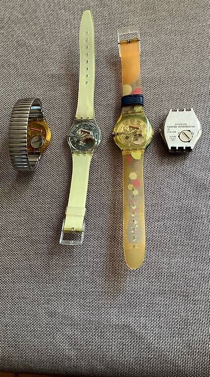 Orologi: diverse Swatch Uhren  – Usato da Schinznach Bad venduto da yomann 1