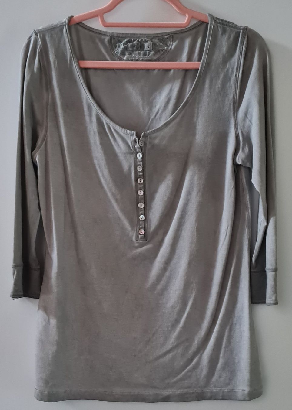 Nile T-shirt: Nile LangarmShirt grau Grösse L – Nuovo (secondo la descrizione) da Bäriswil BE venduto da irwu