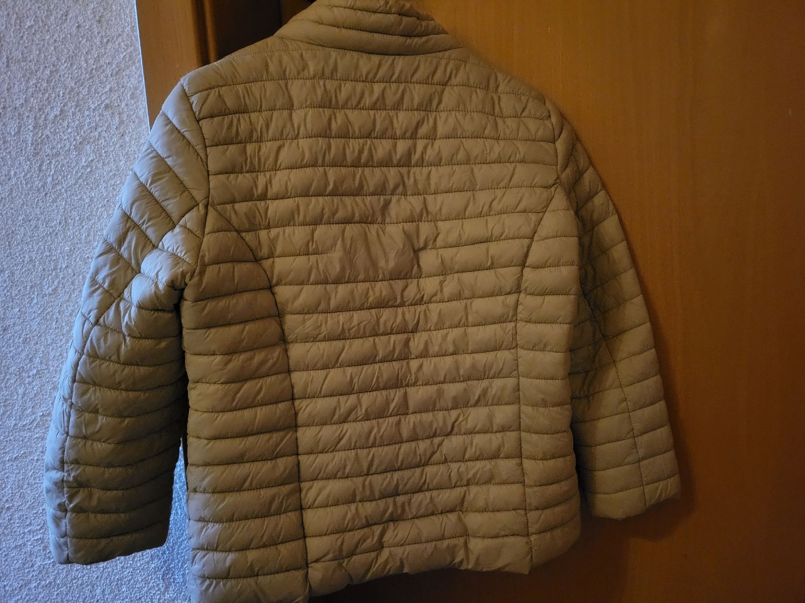 Vestes: Übergangs Jacke mit 3/4 Ärmeln – Neuf (Voir description) à Egliswil par lue_v8qc 3