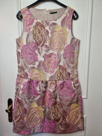 Sisley Kleid Größe 38-M