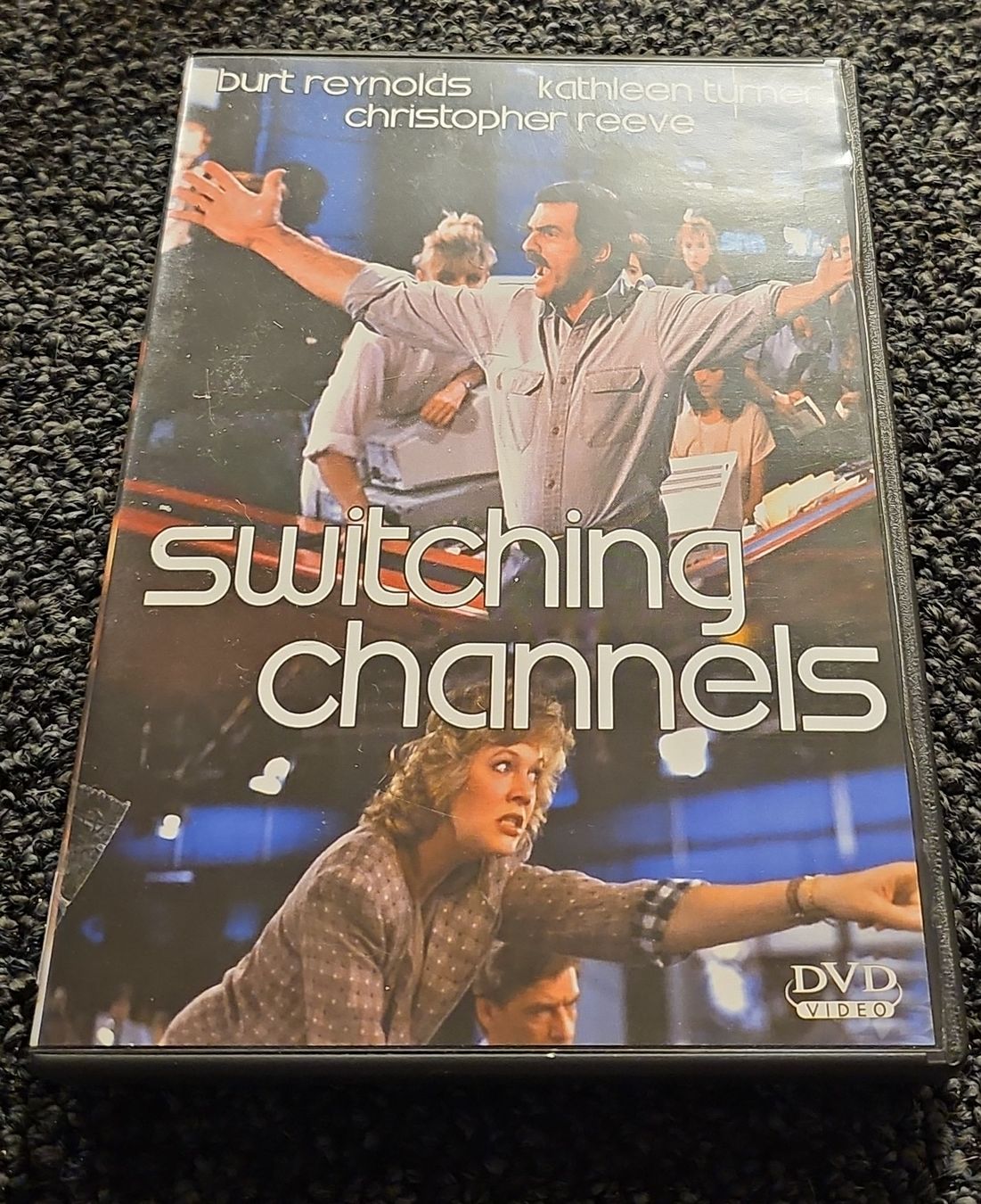 Alle DVDs: DVD Switching Channels (21621) – Gebraucht aus Ruswil von jan_bxl5