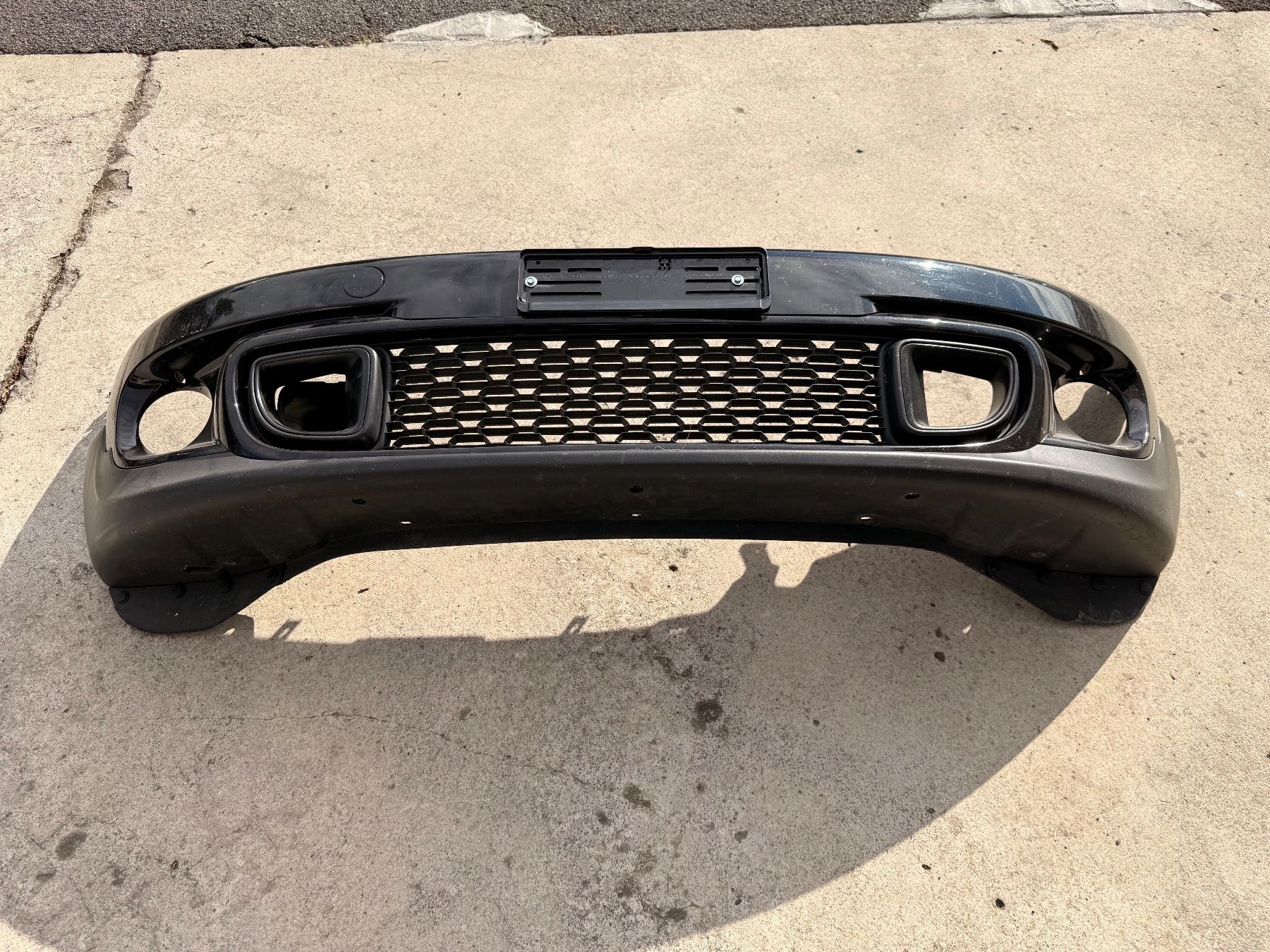 Mini Alle Autoersatzteile: Frontstossstange Mini Cooper, R56, gebraucht – Gebraucht aus Röschenz von Sandro1981