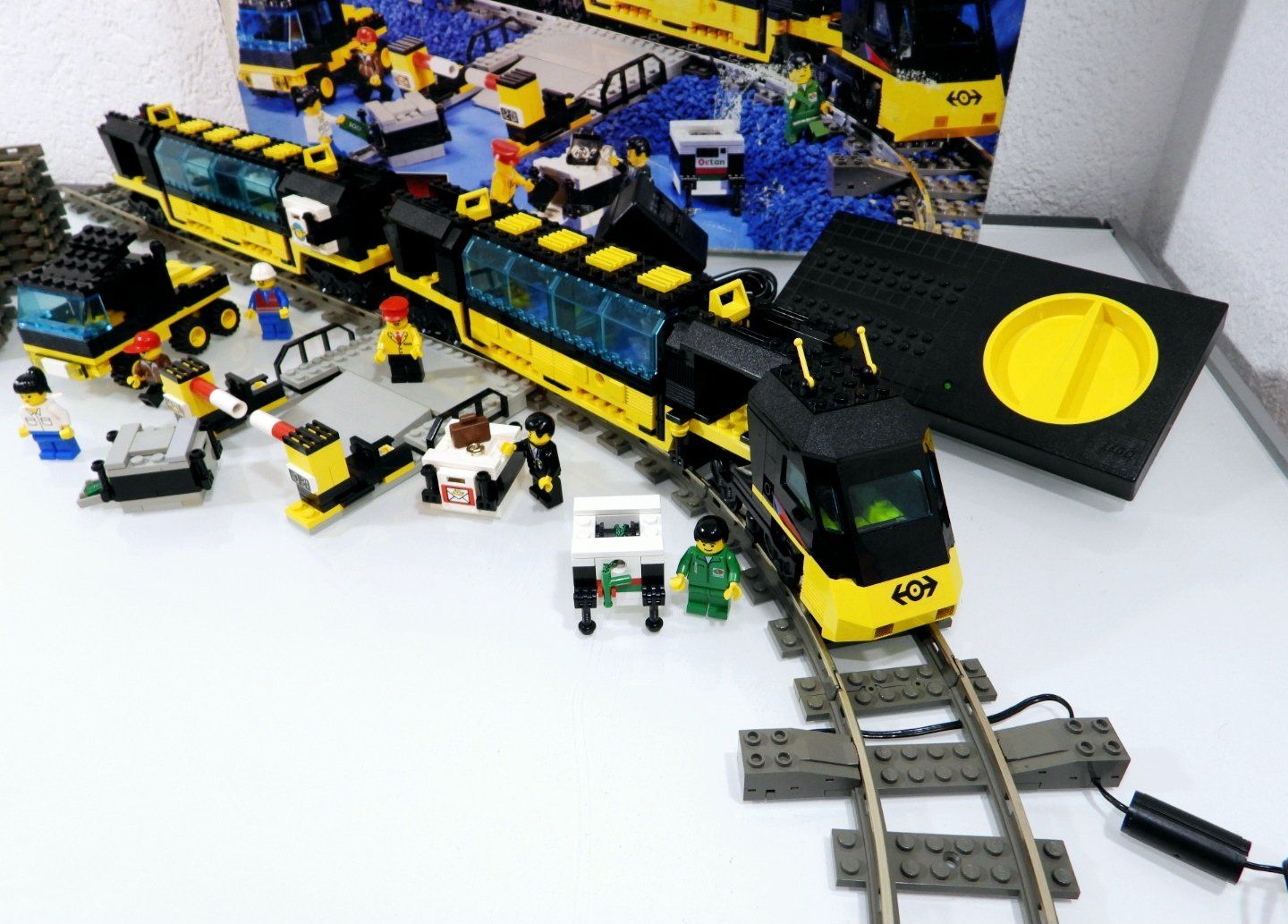 Lego Kit di costruzioni: LEGO 9 VOLT EISENBAHN 4559 CARGO RAILWAY MIT OVP – Usato da Turbenthal venduto da Ddanuh 8