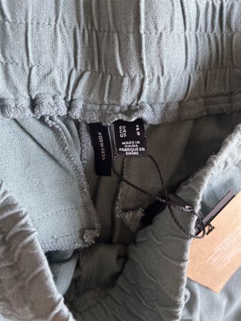 ☀️Neue Sommerhose in Grün von Vero Moda, Gr. S