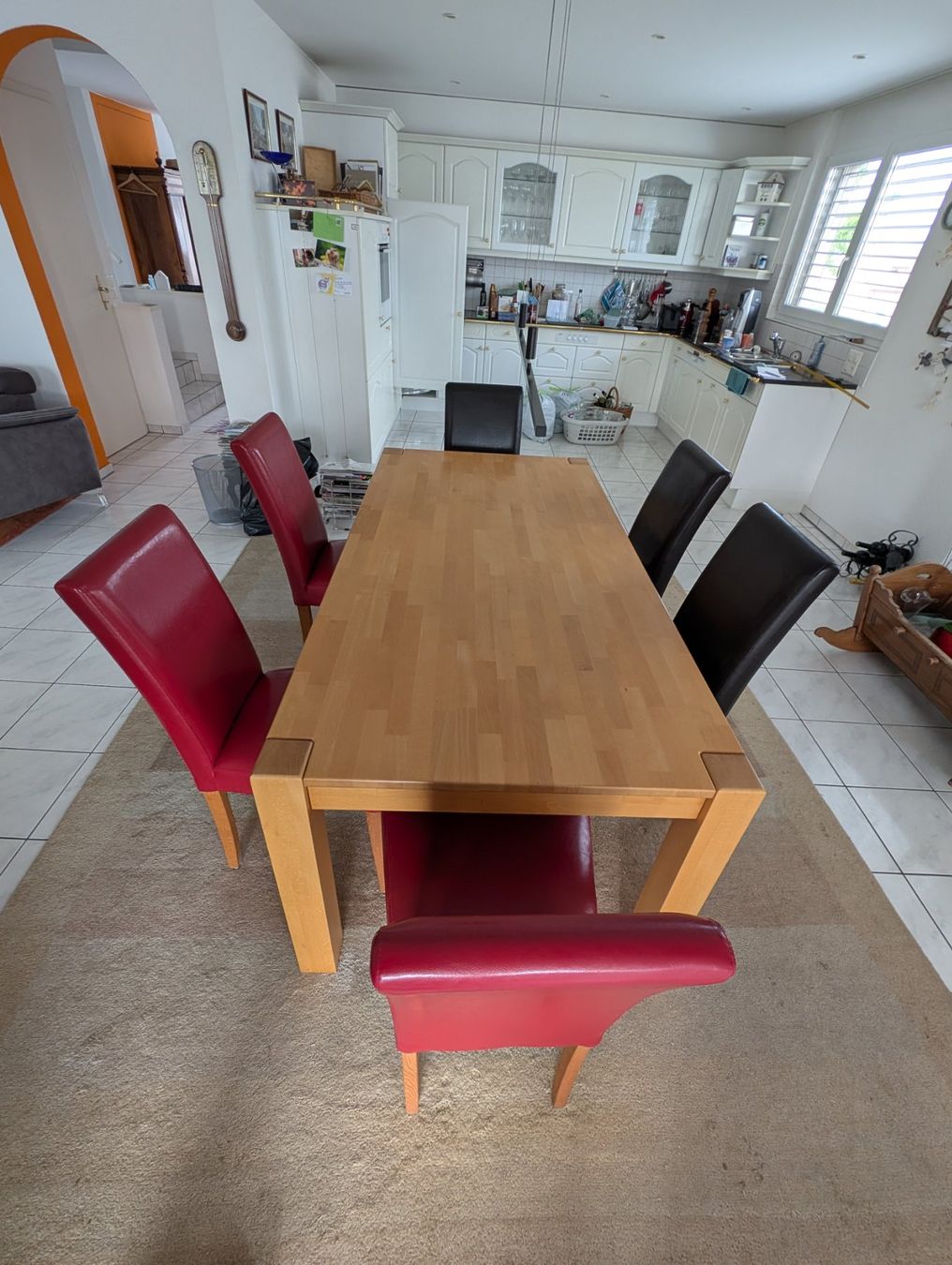 Set di tavolo e panche: Massiver Holz Esstisch mit 6 Stühlen, Leder – Usato da Amriswil venduto da rabi66 3