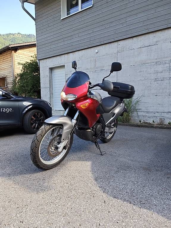Enduro: Aprilia Pegaso 650 i.E.  – Usato da Benken SG venduto da Nerox11 4