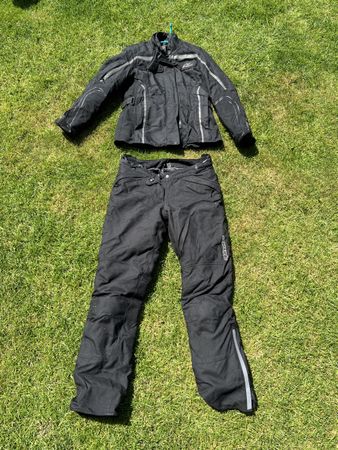 Motorradbekleidung Damen
