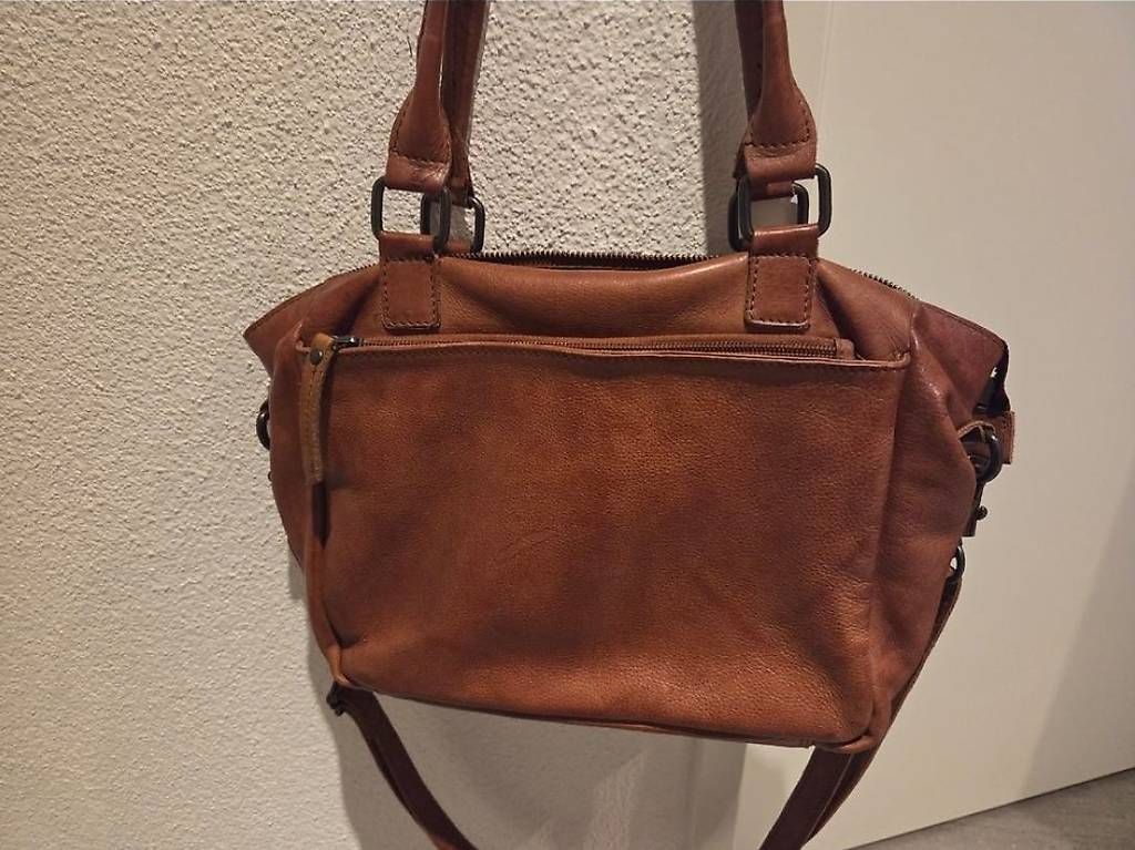 Taschen für Damen: Dunkelbraune Ledertasche (Marke Bear) – Gebraucht aus Herisau von lia17 2