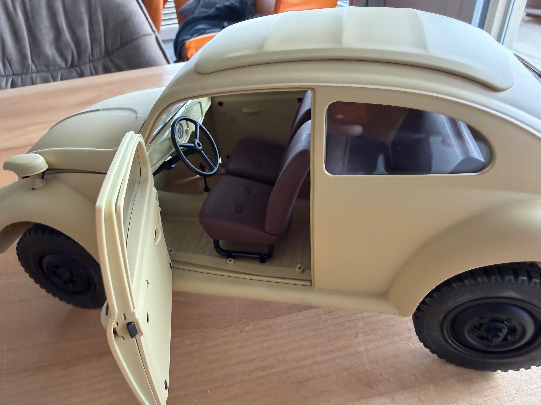 Modellismo RC: VW Kommandeurwagen TYPE 82E – Usato da Ueberstorf venduto da zuma68 4
