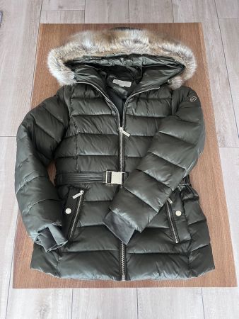Michael Kors M