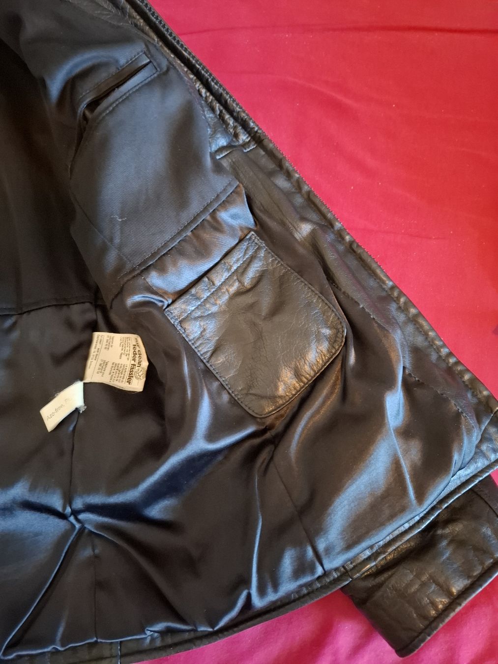 Giacche: Lederjacke – Usato da Gachnang venduto da Nairolf21 1