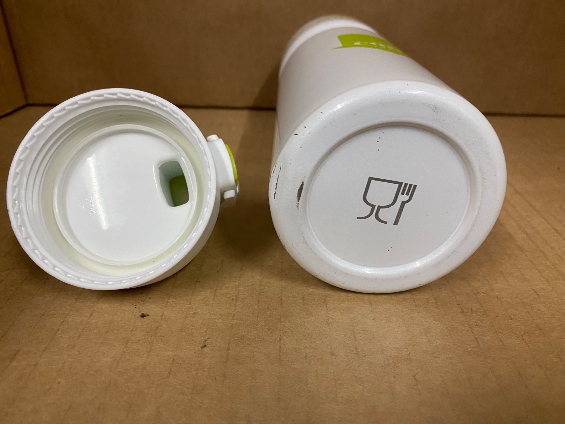 Trinkflaschen & Thermosflaschen: Trinkflasche – Gebraucht aus Eschlikon TG von 1.- 4