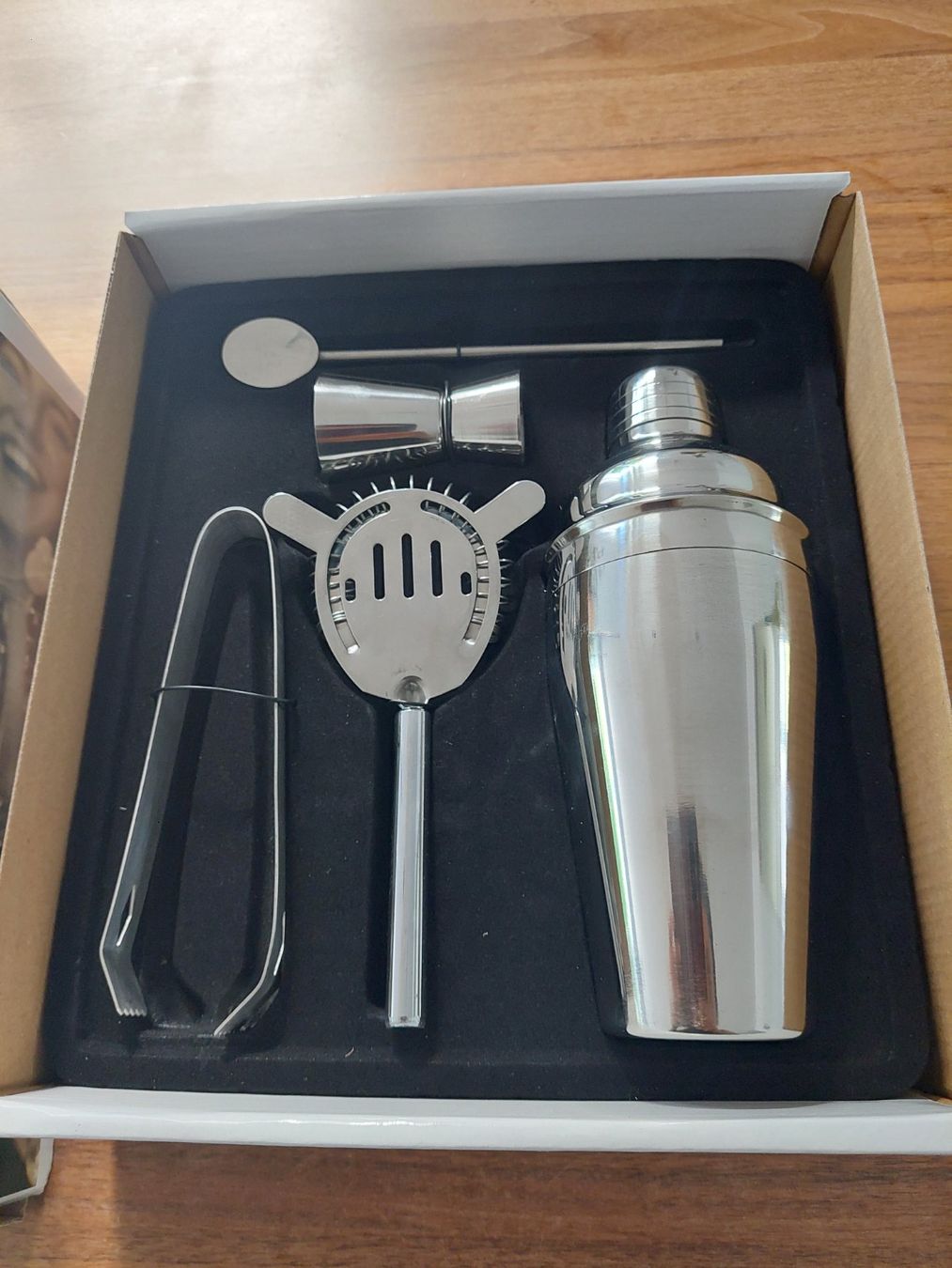 Ladenausstattungen & Messebau: Bar Set – Neu und originalverpackt aus Steinmaur von mir_xc82 1
