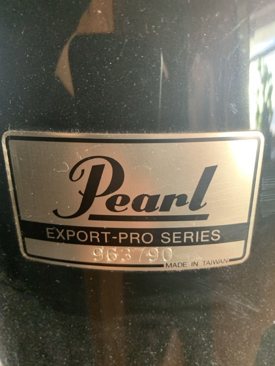 Strumenti musicali: Schlagzeug Pearl Export-Pro Series – Usato da Lenggenwil venduto da Tragopogon 1