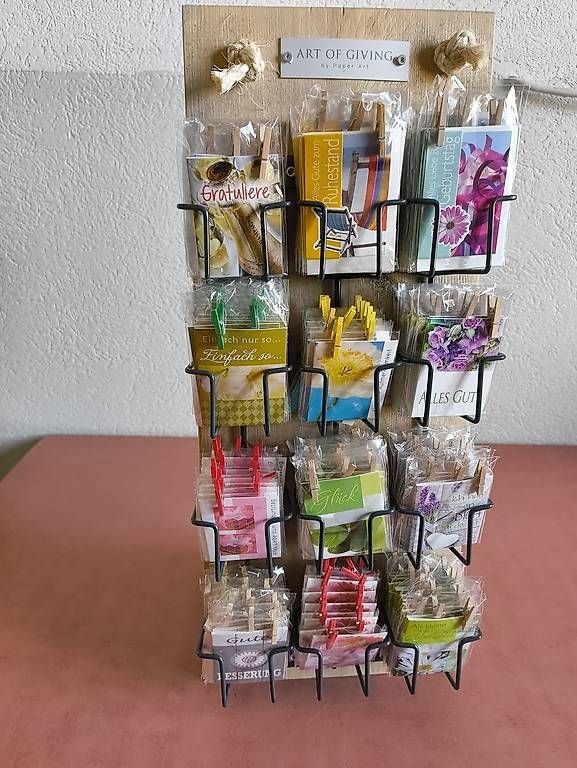 Cartoline: Kärtliständer gefüllt mit 144 kärtli – Nuovo e nell'imballaggio originale da Flawil venduto da elenor05 2