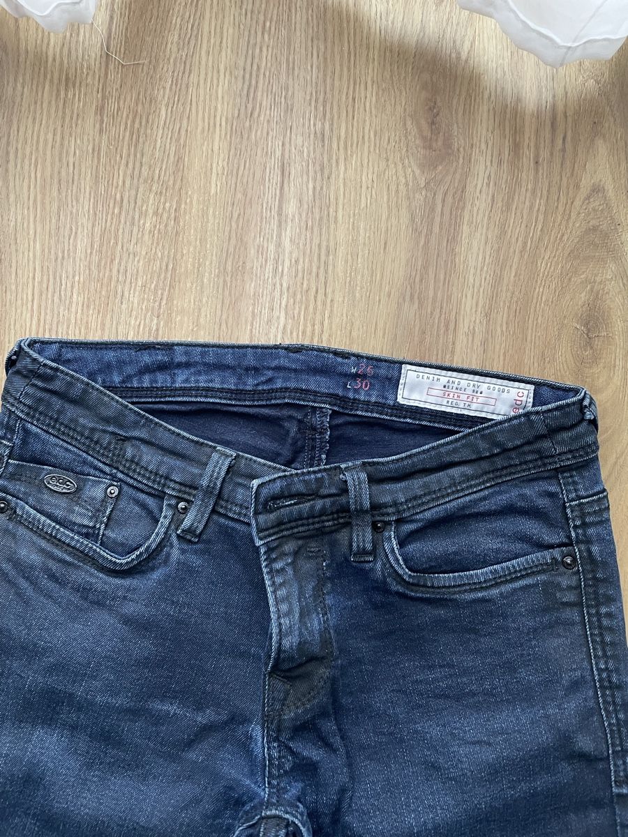 Jeans: Jeans dunkelblau – Usato da Kesswil venduto da Sonnenblume0116 1
