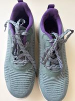 Sketchers Turnschuhe für Kinder Grösse 34 (eher33)
