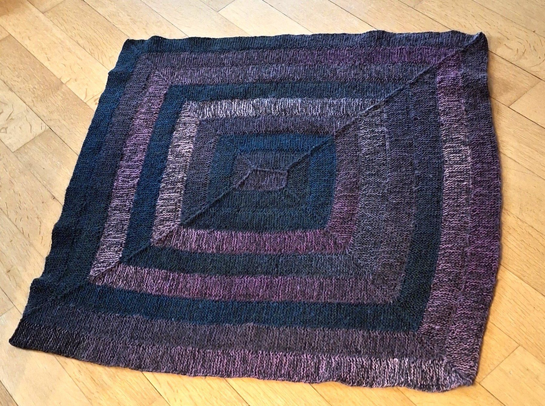 Coperte: Kniedecke handgestrickt   NEU – Nuovo (secondo la descrizione) da Langenthal venduto da Handstrick 2