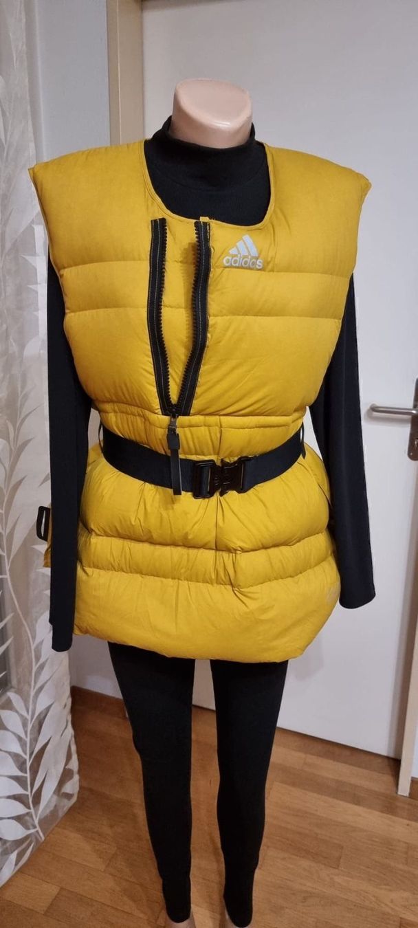 Adidas Gilet & Giacche senza maniche: Adidas Gr. M – Nuovo e nell'imballaggio originale da Luzern venduto da Reni025 1