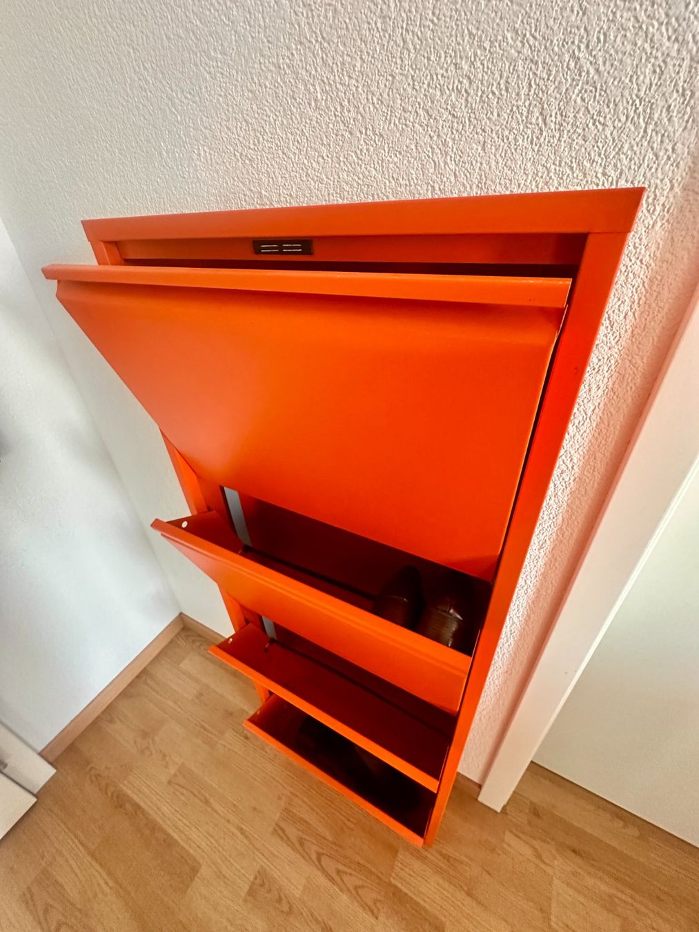 Autoribaltabili: Schuhkipper / Schuhregal – Orange – Nuovo (secondo la descrizione) da St. Gallen venduto da ild_wwv7 1