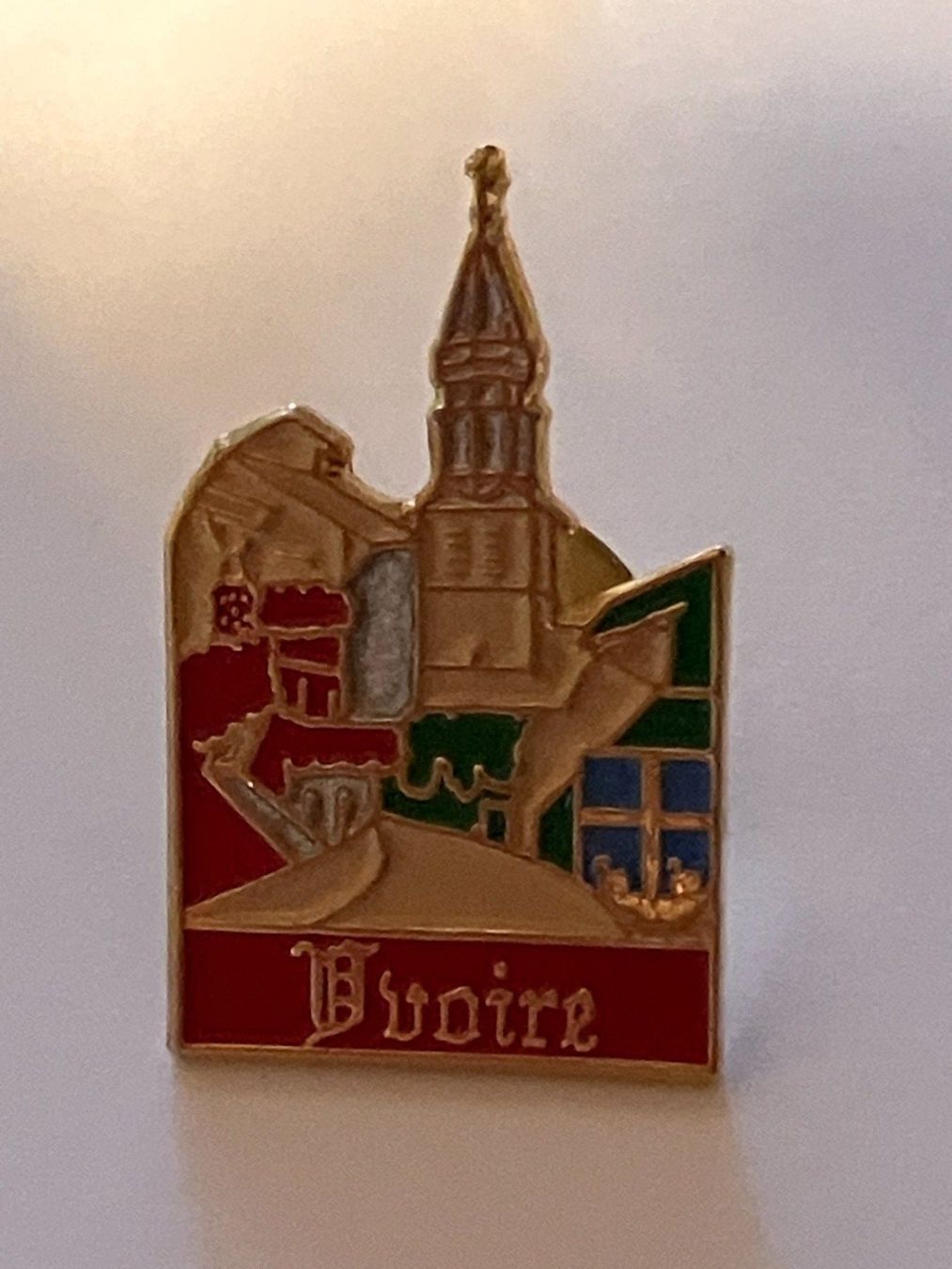 Placchette & Badge: 1 Pin Yvoire – Usato da Basel venduto da djwwpp